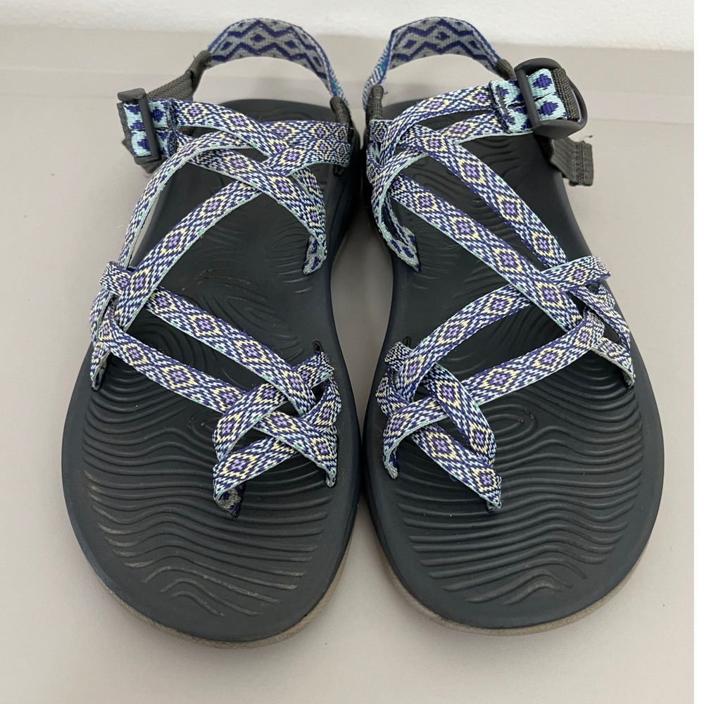 Chaco Strappy Sandals Sz 8 Blue Boho Walking Outdoors Water Hiking Travel - Picture 3 of 5